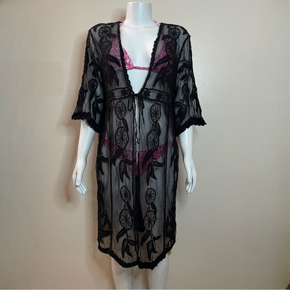 Black embroidered dream catcher lacebeach cover up kimono